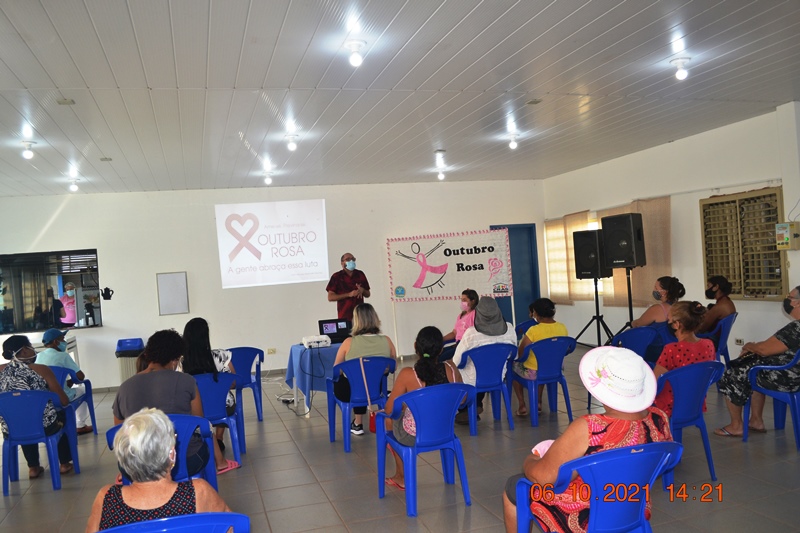 Reunião do Outubro rosa no CRAS.