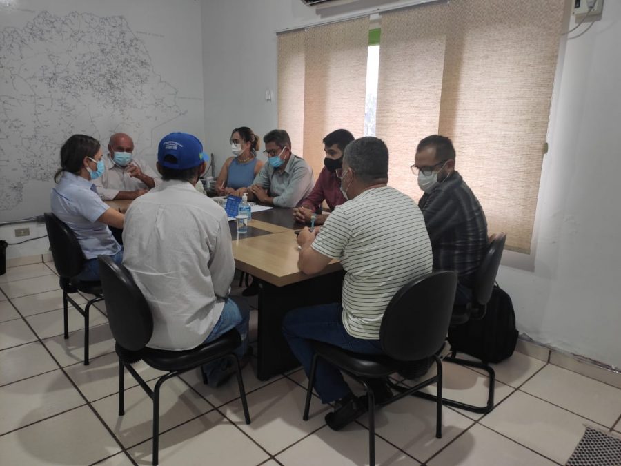 Prefeito de Figueirão reúne com os Secretários Municipais.