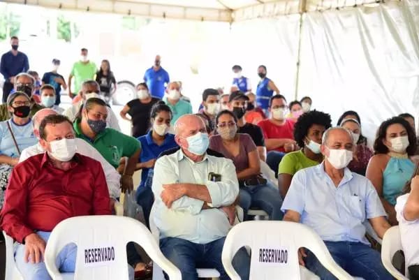 Prefeito de Figueirão marca presença em inauguração de salas referente à saúde, em Costa Rica e região.