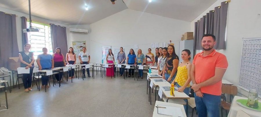 REALIZADO CURSO NA ESCOLA MUNICIPAL