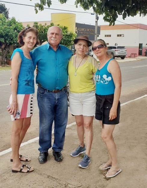 PREFEITO ENCONTRA VISITANTES DO PARANÁ EM FIGUEIRÃO