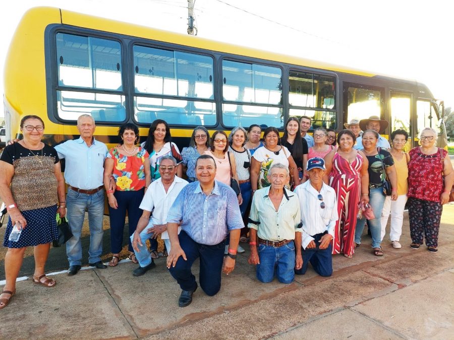 Idosos de Figueirão participam do 17º Encontro Regional da 3ª Idade em Costa Rica