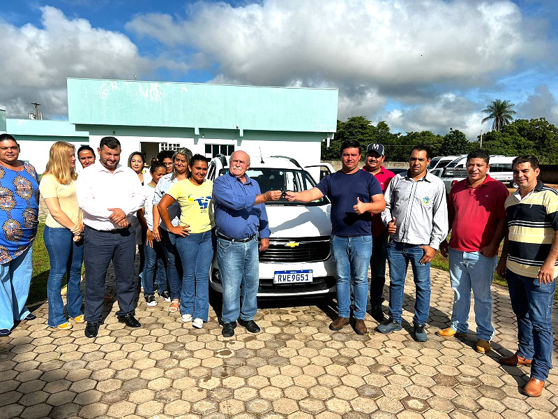 SECRETARIA DE SAÚDE DE FIGUEIRÃO RECEBE VEÍCULO CHEVROLET SPIN