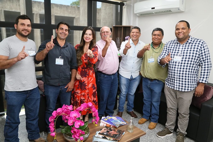PREFEITO JUVENAL, SECRETÁRIOS, VEREADORES E TÉCNICOS CUMPRIRAM AGENDA EM CAMPO GRANDE