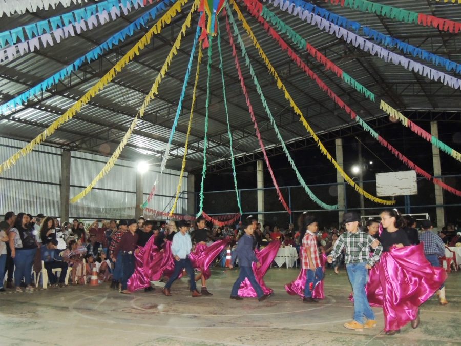 Escola Municipal realiza o “Arraial da EMPAIF”