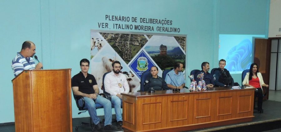 CÂMARA DE FIGUEIRÃO REALIZA EVENTO CONTRA AS DROGAS