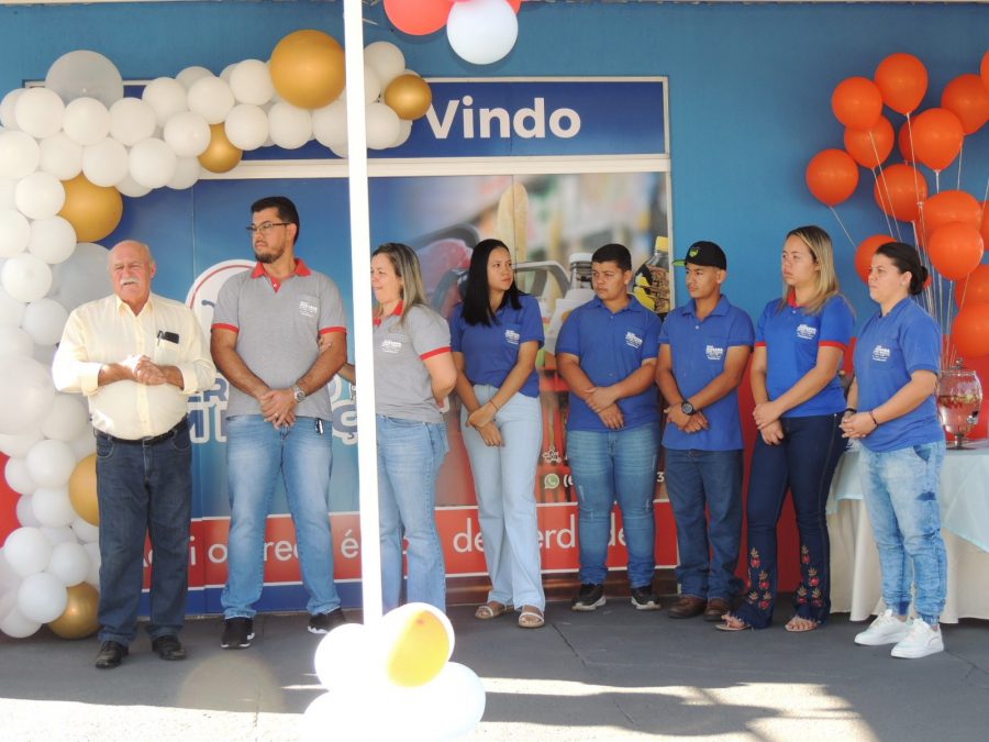 PREFEITO JUVENAL PRESTIGIA INAUGURAÇÃO DE FILIAL DO MERCADO BOM PREÇO