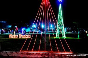 PREFEITURA DE FIGUEIRÃO ACENDE AS LUZES DE NATAL