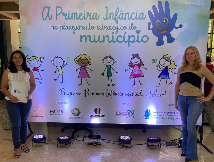 Secretária de Educação participa do Seminário sobre o Plano Municipal pela Primeira Infância