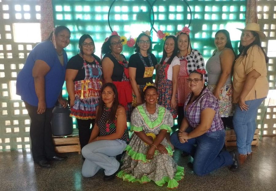 CMEI realiza Festa Junina
