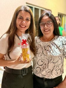 Primeira Dama recebe o convite para o evento O MS é Delas