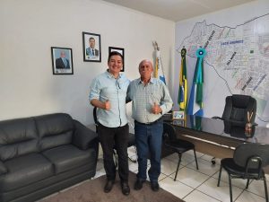 Prefeito recebe a visita do novo gerente do Banco do Brasil